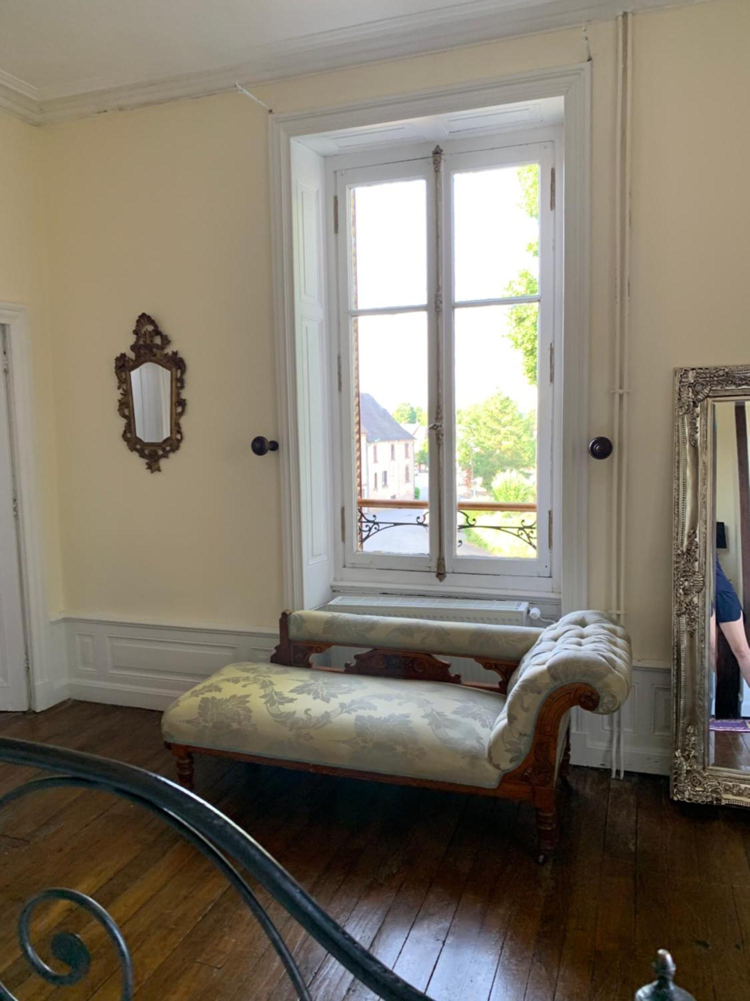 Le Chateau Giat Extérieur photo